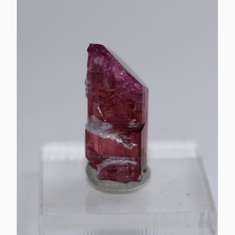 Фото 3. Турмалин розовый (рубеллит), лепидолит