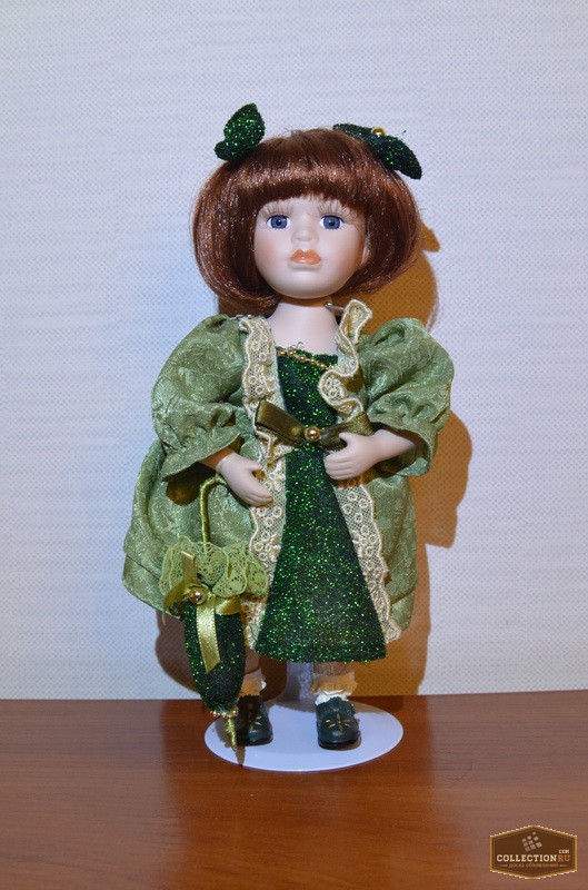 Фарфоровая кукла коллекционная Remeco Collection