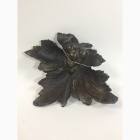Старинная пепельница чугун СССР виноградный лист