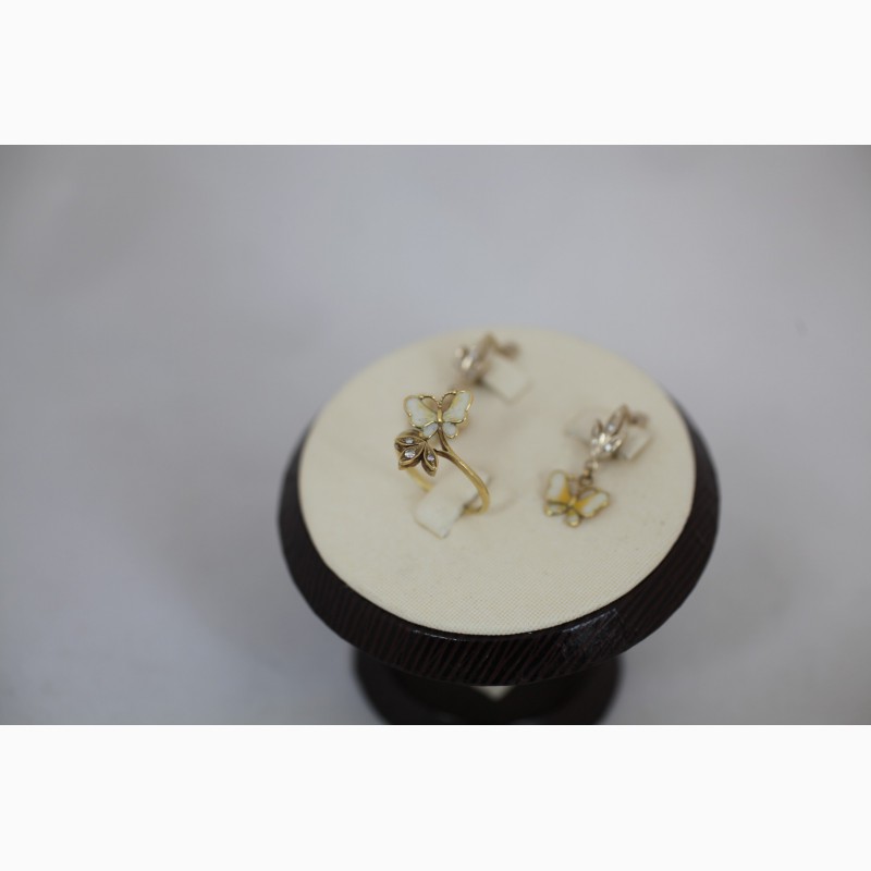 Фото 3. Продается Комплект. Золотое кольцо и серьги с бриллиантами 0, 1ct Butterfly