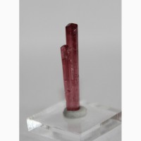 Турмалин розовый (рубеллит), сросток кристаллов с головками
