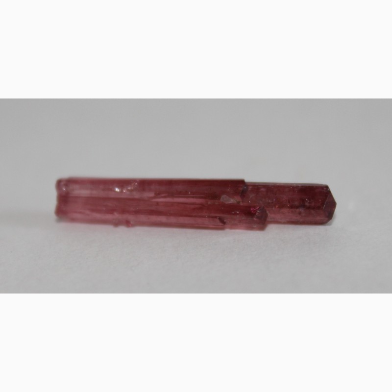 Фото 4. Турмалин розовый (рубеллит), сросток кристаллов с головками