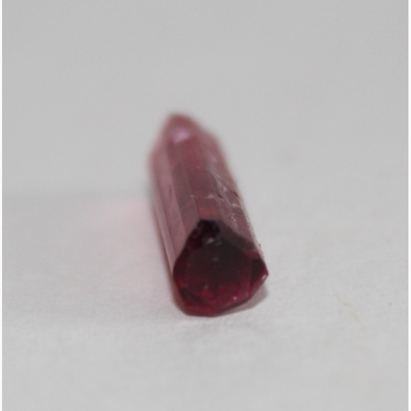 Фото 10. Турмалин розовый (рубеллит), кристалл с головкой 3