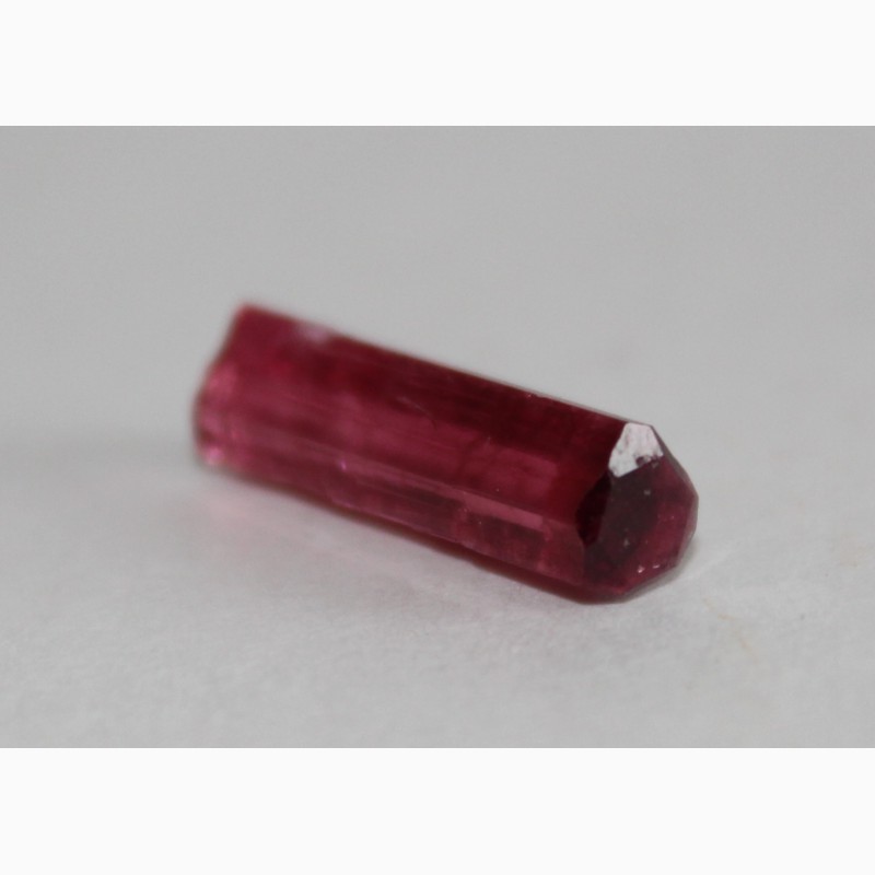 Фото 6. Турмалин розовый (рубеллит), кристалл с головкой 3