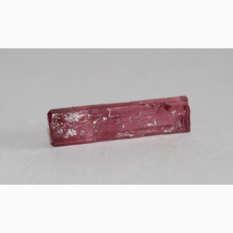 Фото 8. Турмалин розовый (рубеллит), кристалл с головкой 3