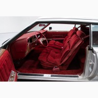 1976 Lincoln Mark IV Versailes