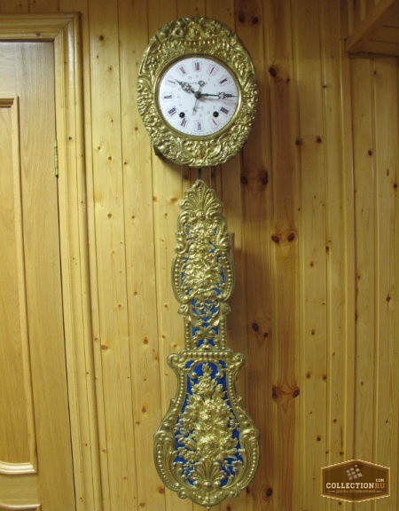 Старинные настенные часы.С календарем CALENGE 19 век