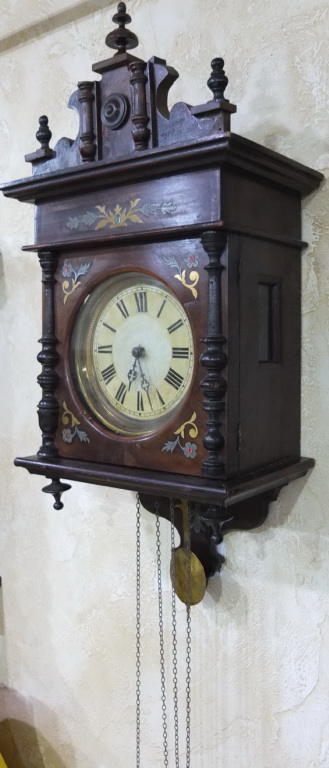 Фото 5. Часы настенные в деревянном корпусе, русский стиль, царская Россия