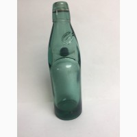 Стеклянная бутылка с металлическим шариком (дозатор) Западная Европа, начало 20-го века