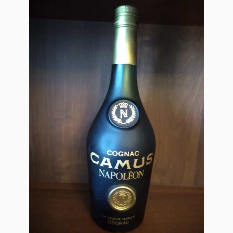 Фото 3. Продам бутылку Коньяк Napoleon Camus. Номерной. до 1980 года выпуска