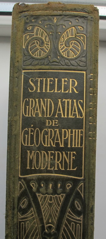 Фото 2. Большой юбилейный географический атлас, издательство Штилера, 1909 год