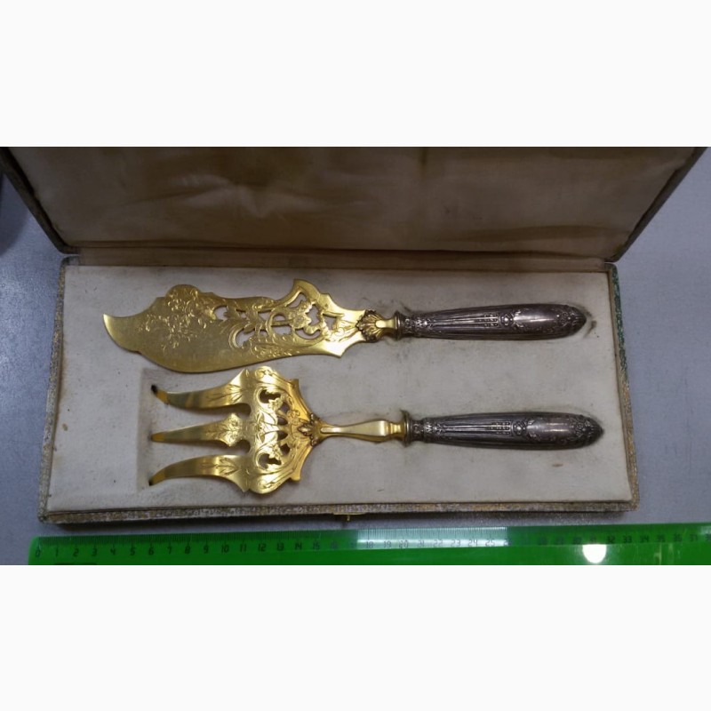 Фото 3. Столовый набор серебряные лопатка и вилка, Франция, серебро голова Минервы, золочение