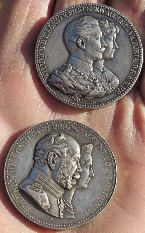 Фото 8. Серебряные юбилейные медали в честь юбилея супружества Вильгельма I и Августы, 19 век