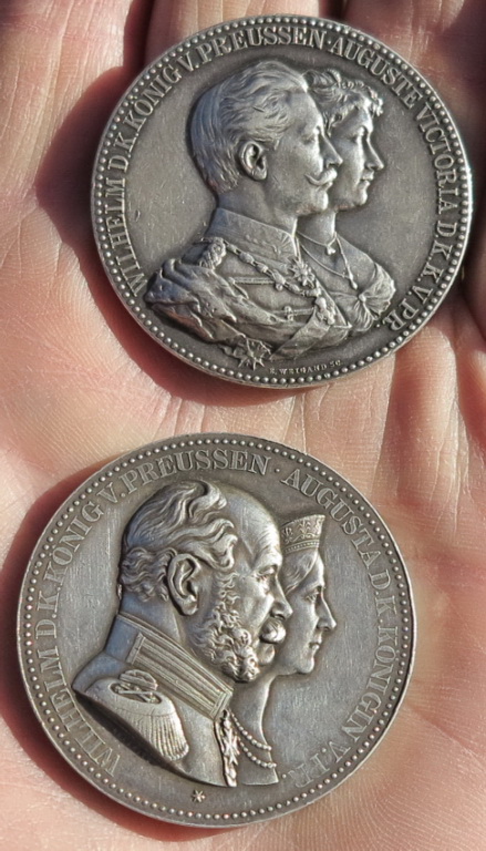 Фото 9. Серебряные юбилейные медали в честь юбилея супружества Вильгельма I и Августы, 19 век