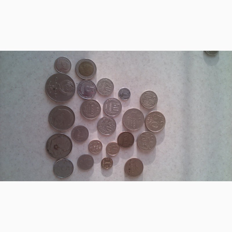 Фото 3. Продам монеты и банкноты
