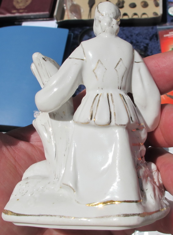 Фото 6. Фарфоровая статуэтка Девушка символ ВДНХ, 1950 годы