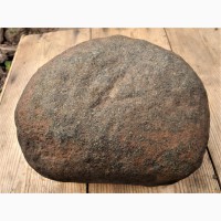 Метеорит каменный хондрит.Вес 7 кг