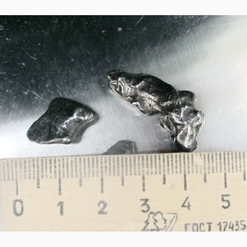 Фото 2. Железные метеориты 3 шт, магнитятся, вес 12, 5 гр