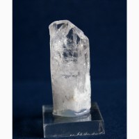 Данбурит, кристалл