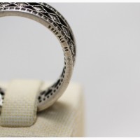 Продается Серебряное кольцо Вечное Очарование Pandora