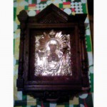 Продам старинную икону 19 века божей матери знамение, в серебряном окладе