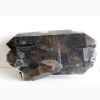 Дымчатый кварц, сросток крупных двухголовых кристаллов