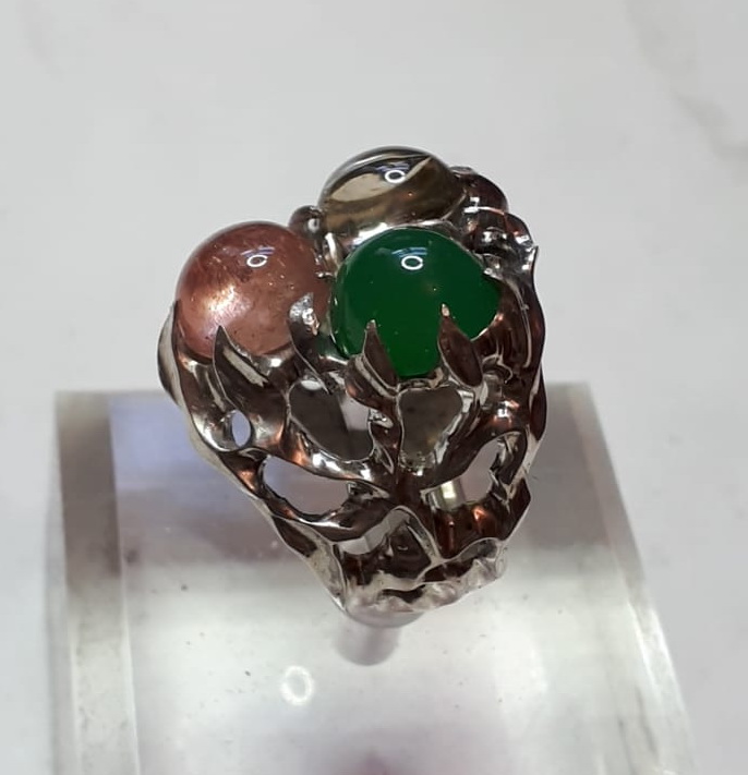 Серебряный перстень Огонь, серебро 925 проба, камни зеленый хризопраз, розовый кварц, цитрин