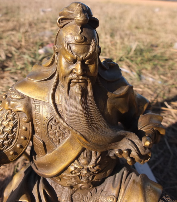 Бронзовая статуэтка Жёлтый император, 20 век