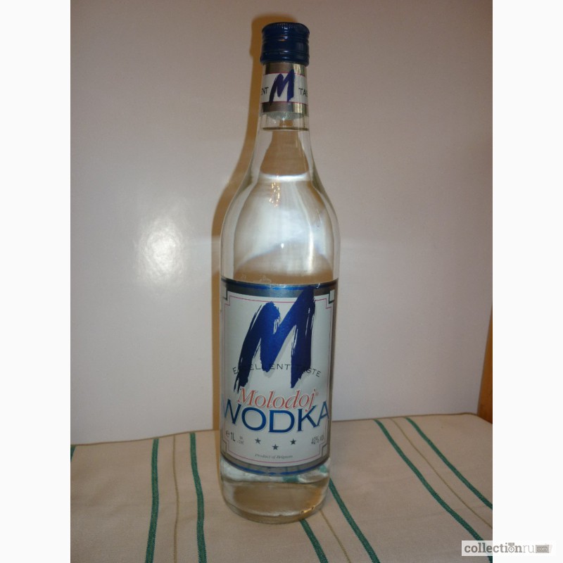 Фото 13. Коллекцию бутылок импортной водки 90х годов продам