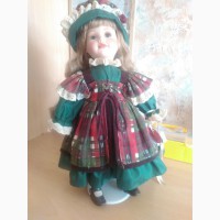 Продам коллекционную куклу Анна