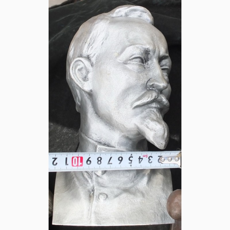 Фото 7. Бюст Дзержинский, сплав белого металла, авторский, высота 22 см