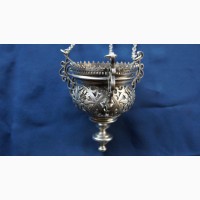 Лампада церковная серебряная, украшенная гравировкой и резьбой. Москва, 1890-е гг