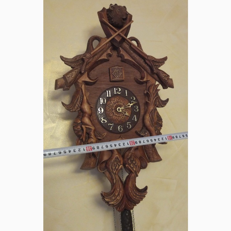 Фото 7. Часы деревянные охотничьи, с кукушкой, ручная резьба по дереву