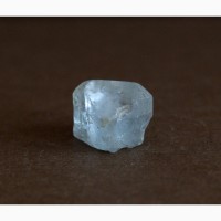 Топаз, цельный кристалл