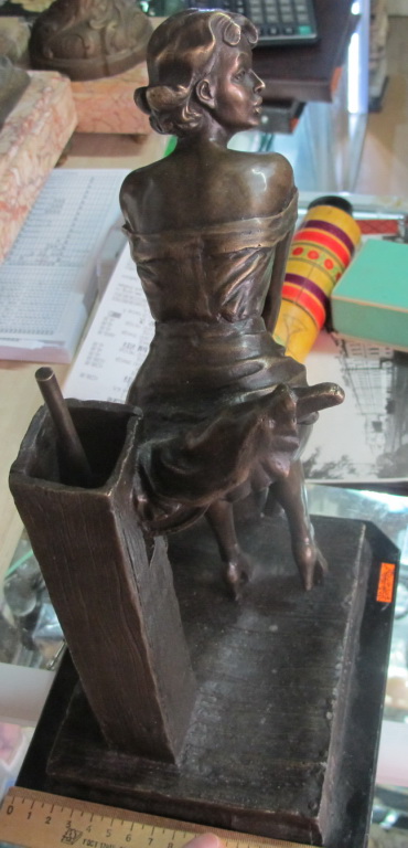 Фото 5. Бронзовая статуэтка Девушка с ведром, высота 35 см
