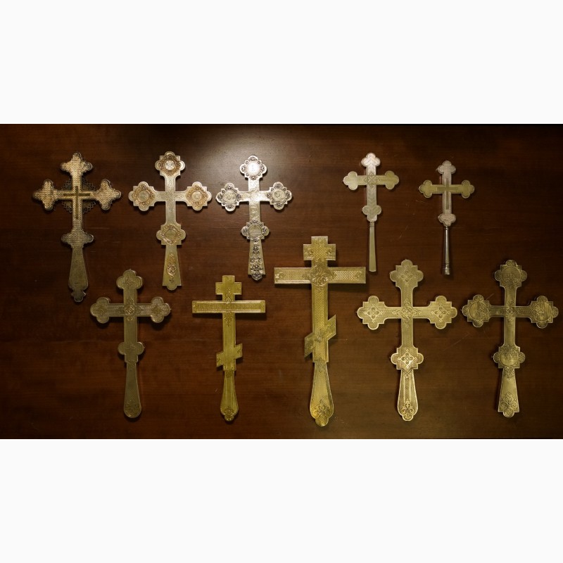 Фото 2. Коллекция из десяти старинных напрестольных крестов. Серебро 84 пробы. Россия, XIX век