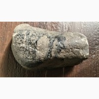 Каменный метеорит крупный