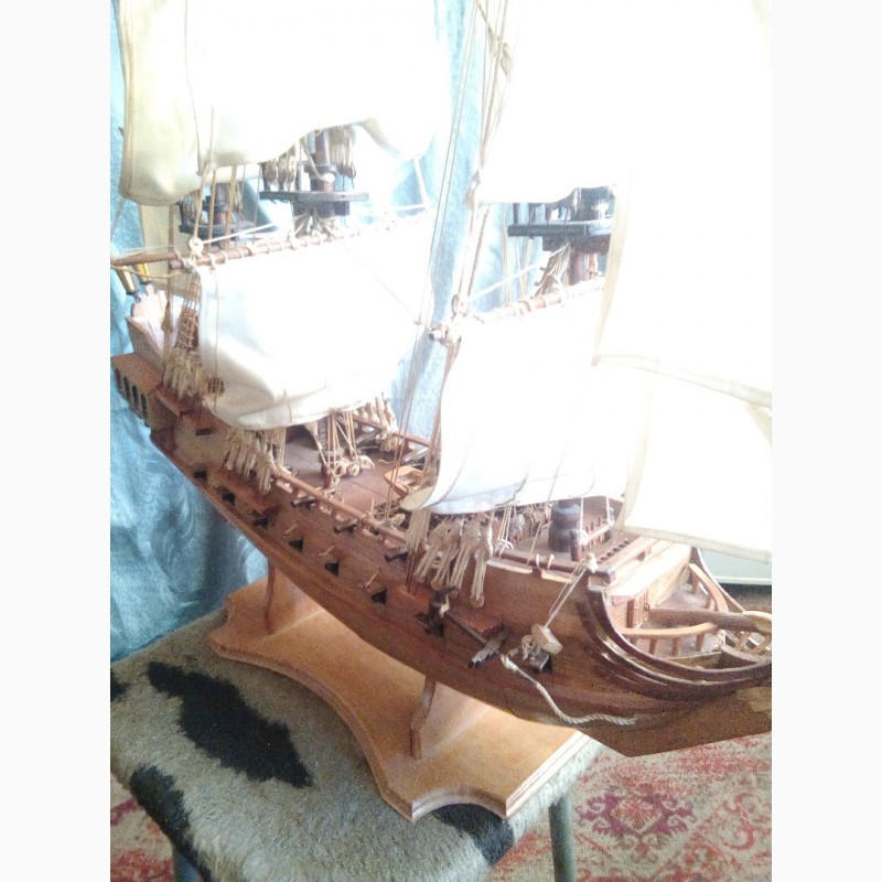 Фото 7. Модель корабля Чёрная жемчужина из к/ф Пираты карибского моря