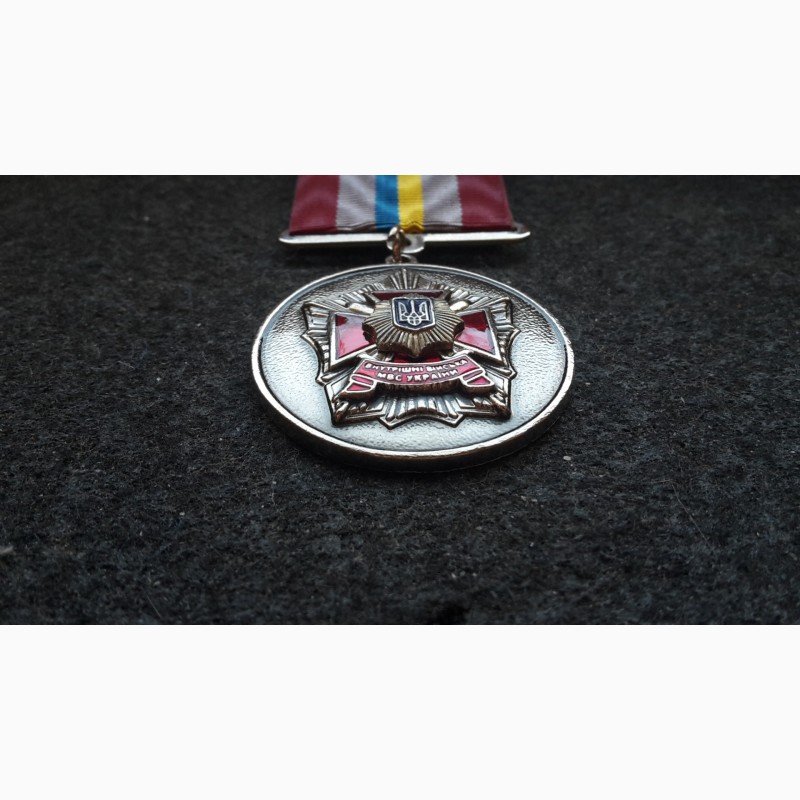 Фото 2. Медаль за доблестную службу. вв мвд украина