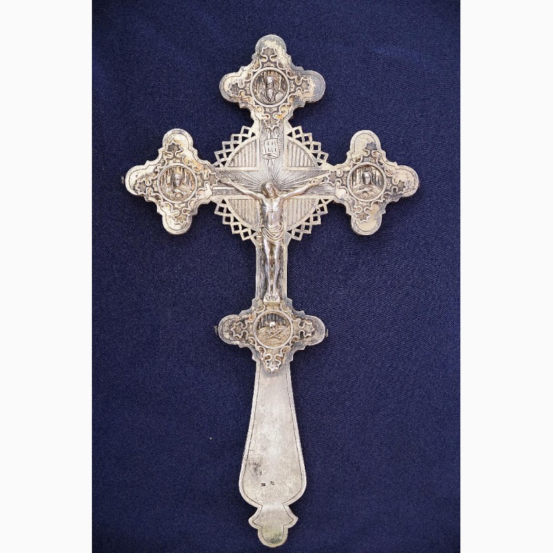 Фото 3. Старинный напрестольный крест. Серебро 84. Мастерская В.П. Москва, 1875 год