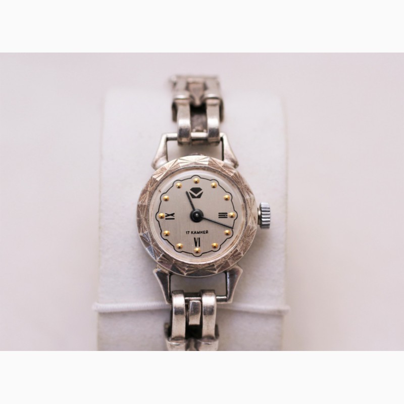 Фото 3. Продаются Женские серебряные часы Чайка