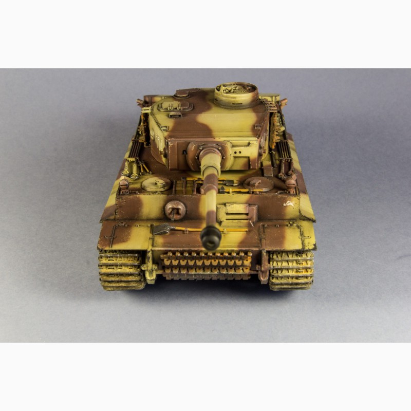 Фото 10. Модель танка Pz. VI Tiger в масштабе 1:35