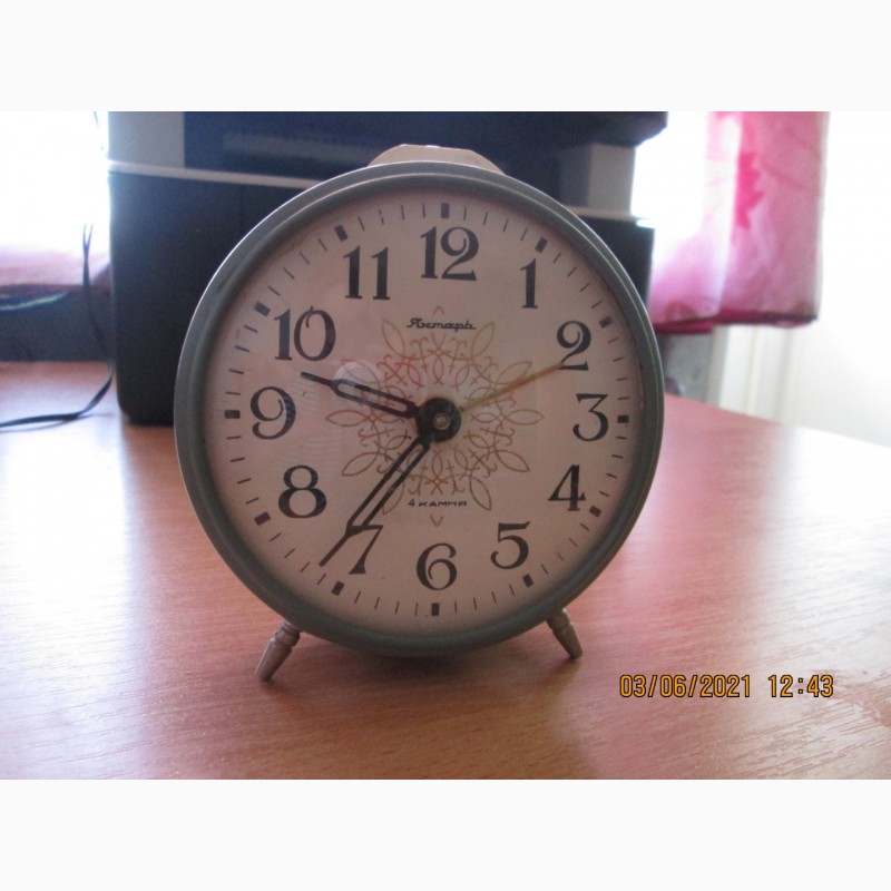 Фото 3. Часы будильник советские в рабочем состоянии