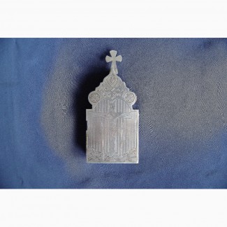 Старинная серебряная Дароносица, украшенная изящной гравировкой. Россия, Москва, 1877 г
