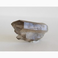 Дымчатый кварц, сросток прозрачных двухголовых кристаллов