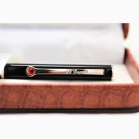 Продается Шариковая ручка S.T.Dupont ST435675