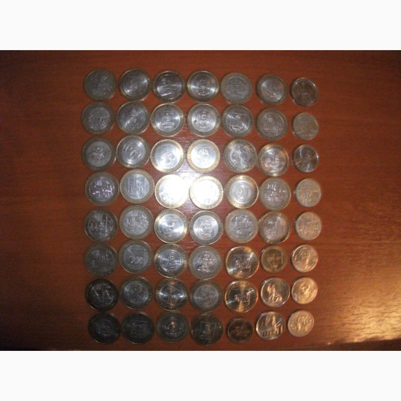 Фото 2. Монеты юбилейные РФ (биметалл, металл)