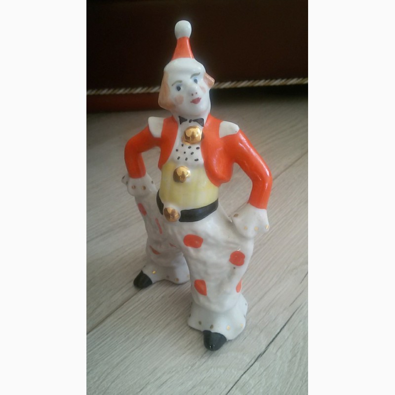Фото 2. Продам статуэтку клоуна