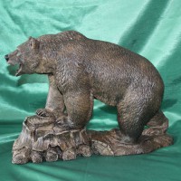 Эксклюзивный подарок из натурального камня кальцит Медведь АСТЕРИКС