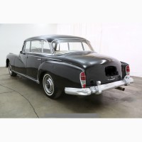 1962 Mercedes-Benz 300D Adenauer